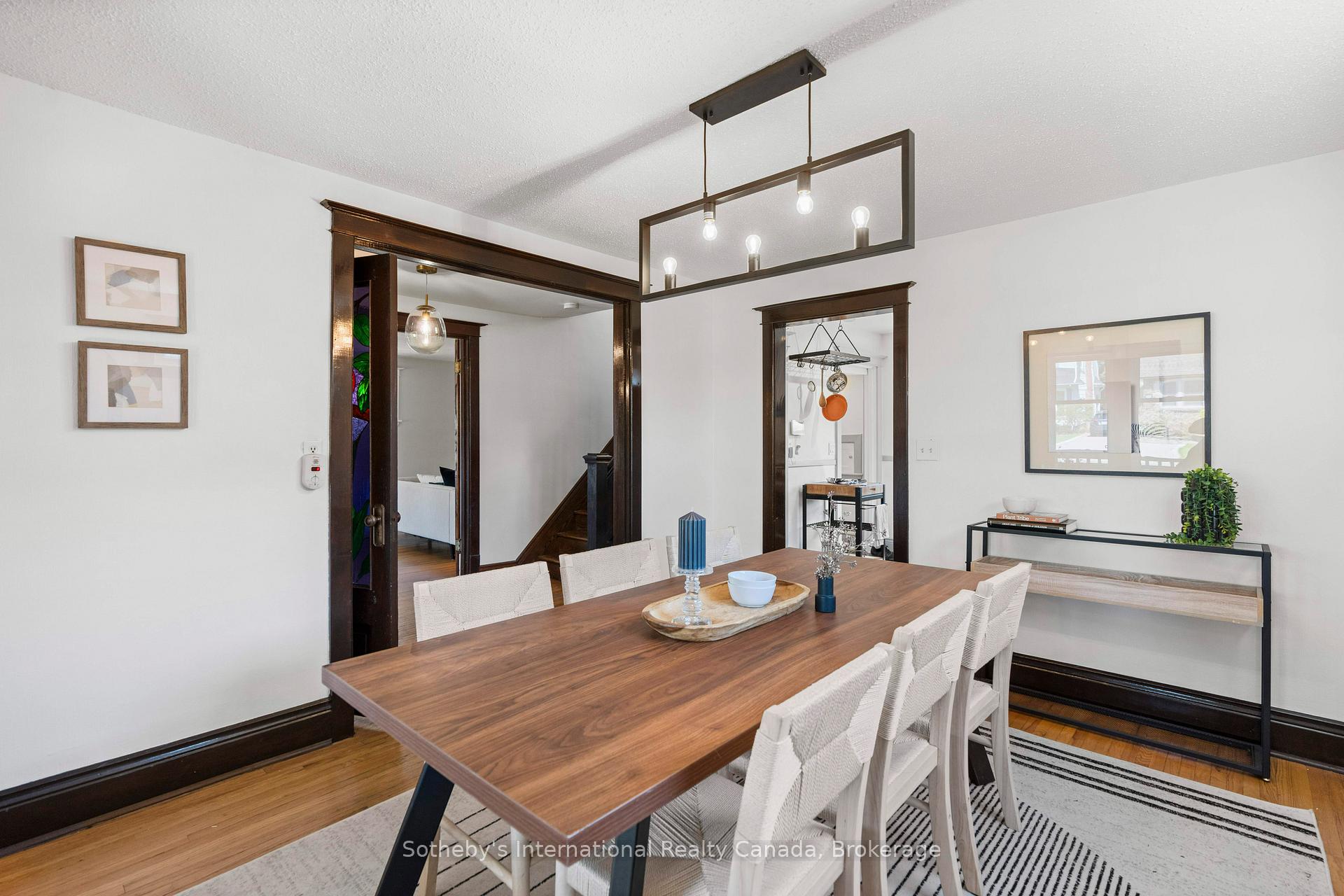 Photo 3 of 122 Lake Avenue Drive, Hamilton, Stoney Creek — HOMEH