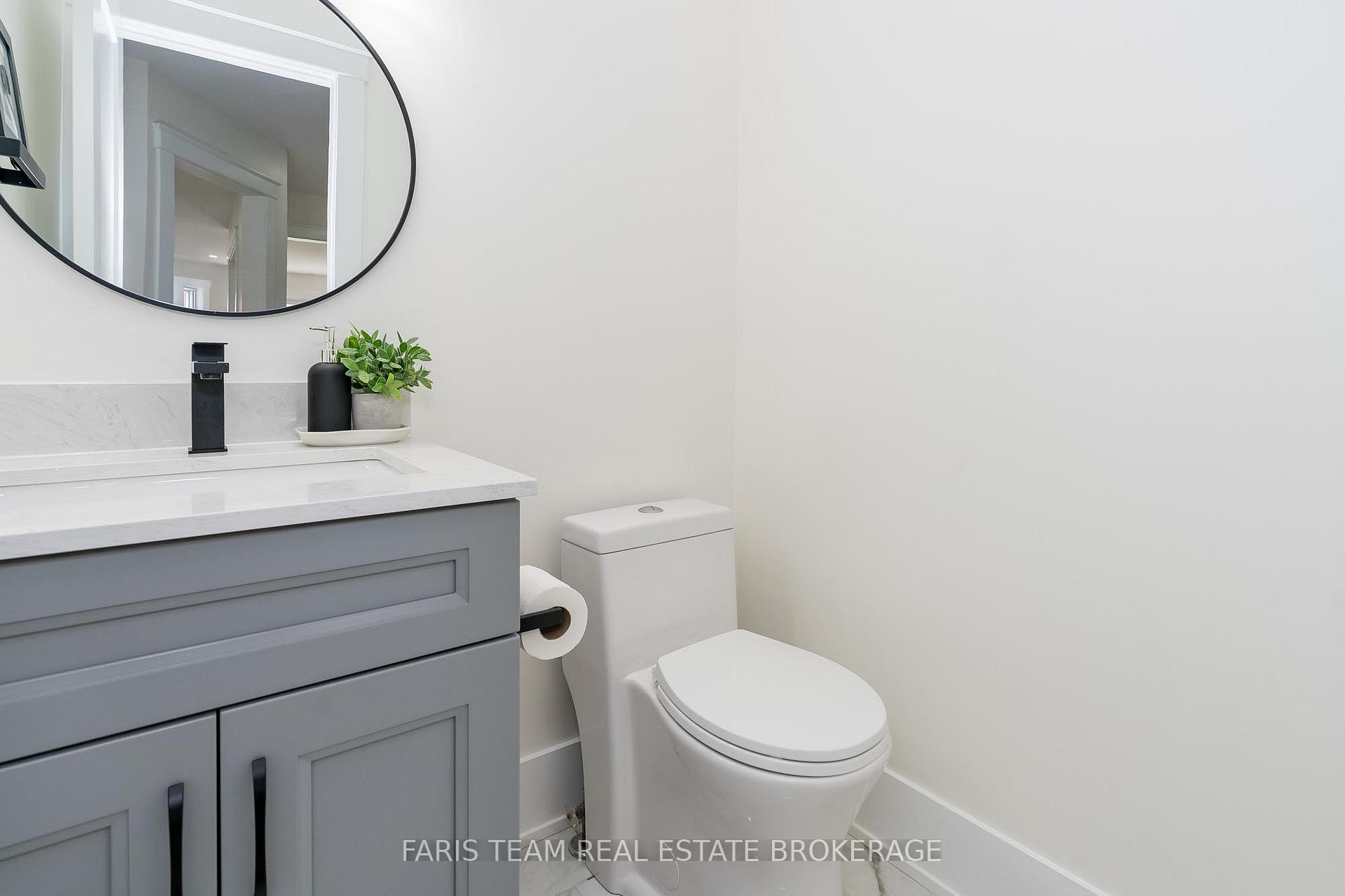 Photo 10 of 58 Girdwood Drive, Barrie, Holly — HOMEH