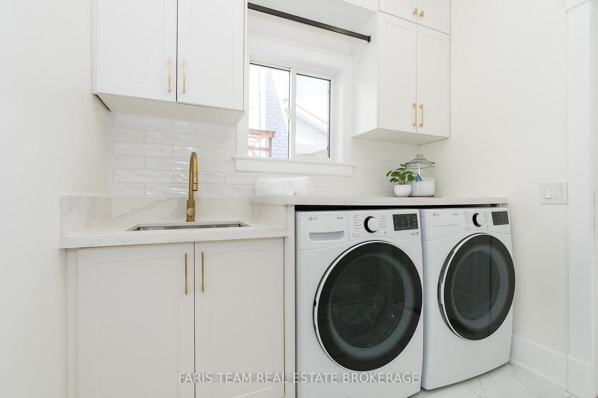 Photo 9 of 58 Girdwood Drive, Barrie, Holly — HOMEH