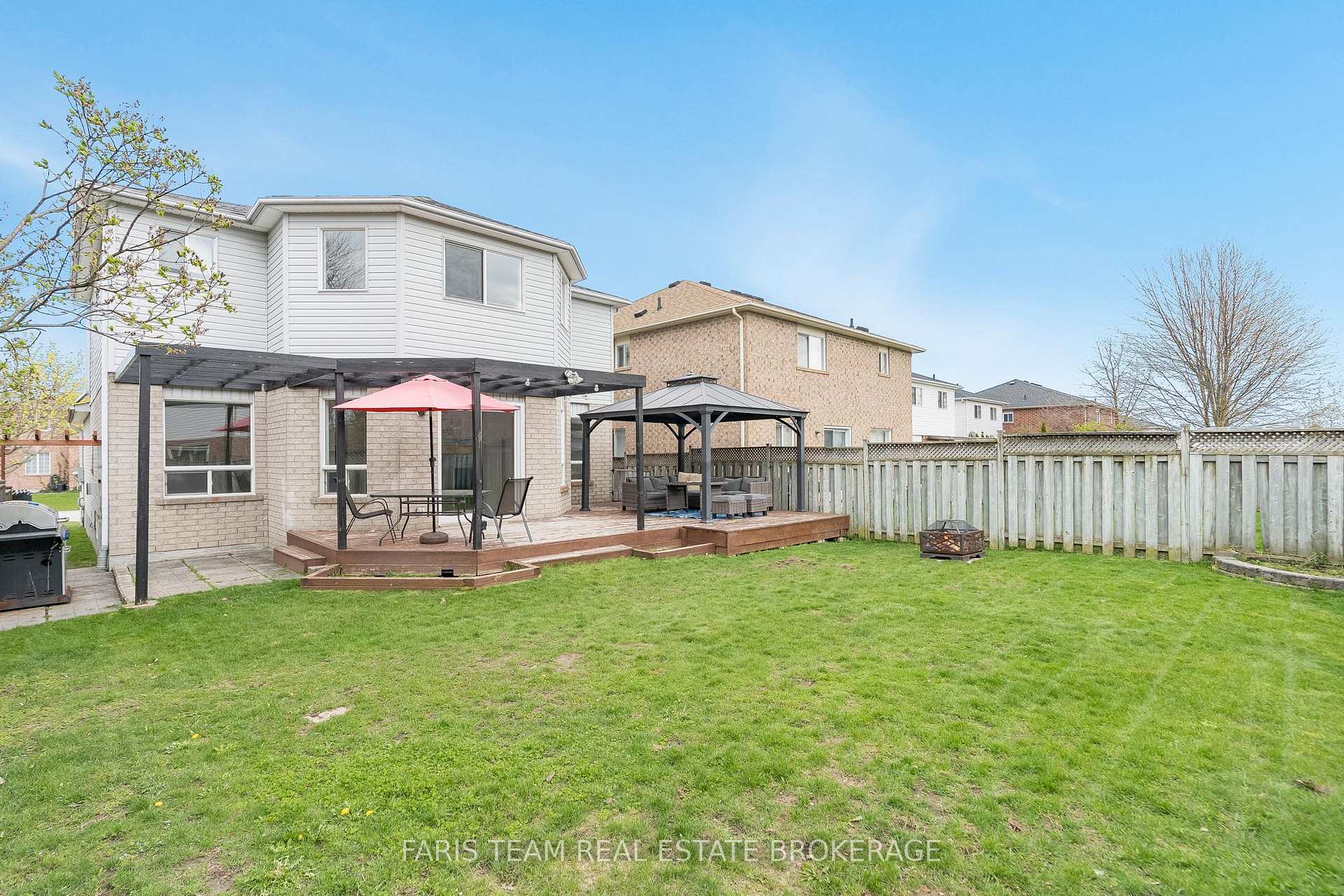 Photo 24 of 58 Girdwood Drive, Barrie, Holly — HOMEH