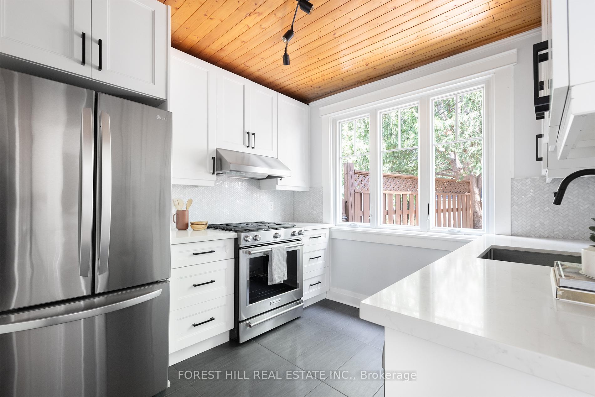 Photo 10 of 84 Hanson Street, Toronto, Woodbine Corridor — HOMEH
