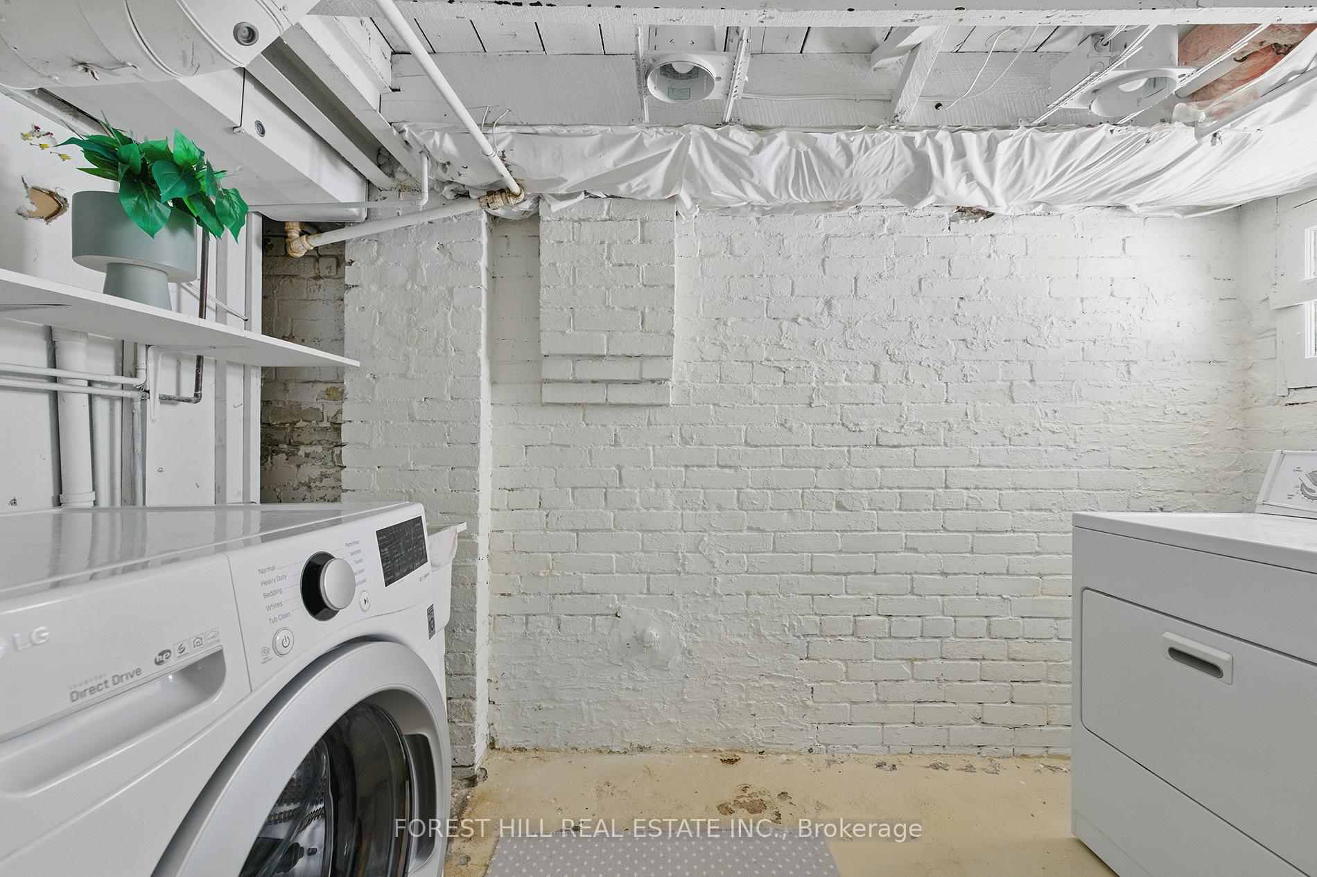 Photo 29 of 84 Hanson Street, Toronto, Woodbine Corridor — HOMEH