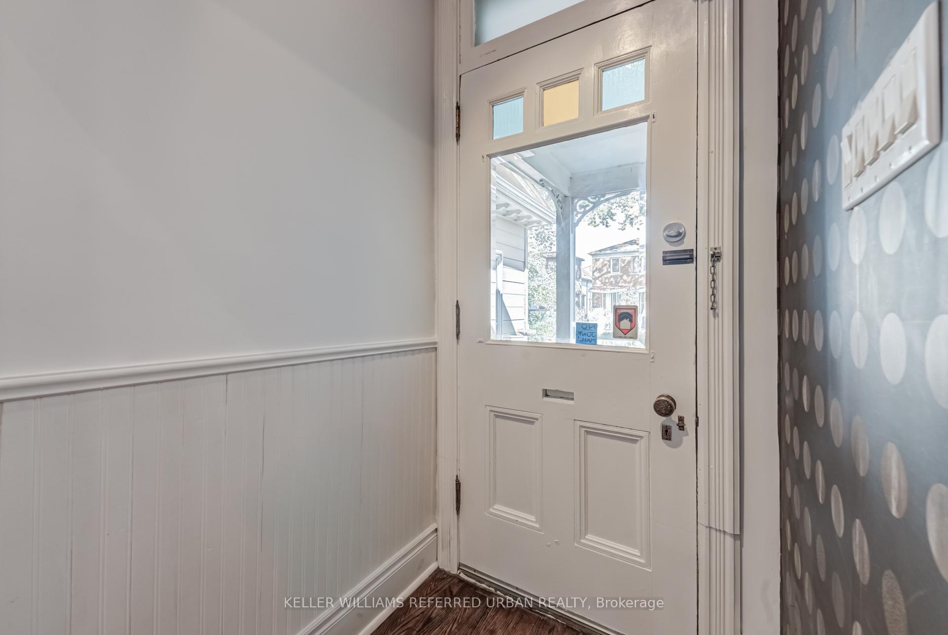 Photo 20 of 338 Main Street, Toronto, East End-Danforth — HOMEH