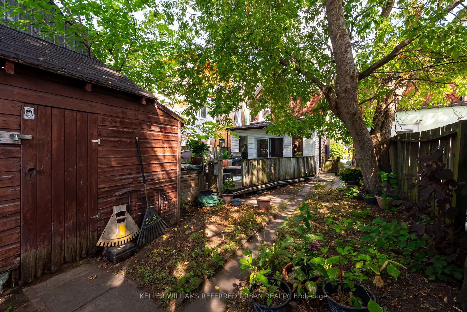 Photo 23 of 338 Main Street, Toronto, East End-Danforth — HOMEH