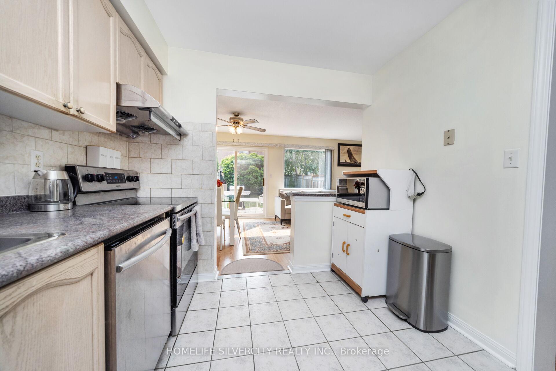 Photo 11 of 85 Dandelion Road, Brampton, Sandringham-Wellington — HOMEH