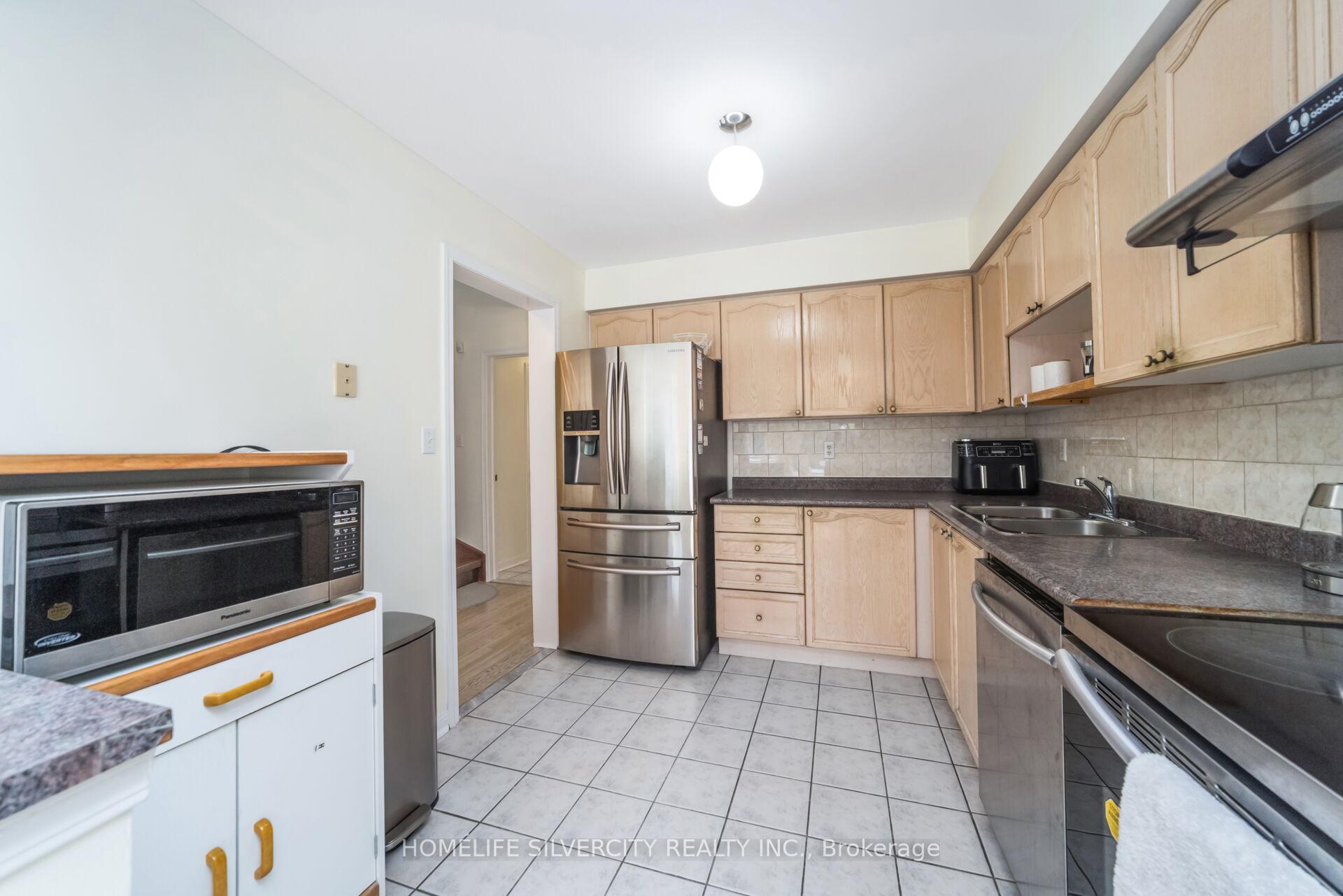 Photo 25 of 85 Dandelion Road, Brampton, Sandringham-Wellington — HOMEH