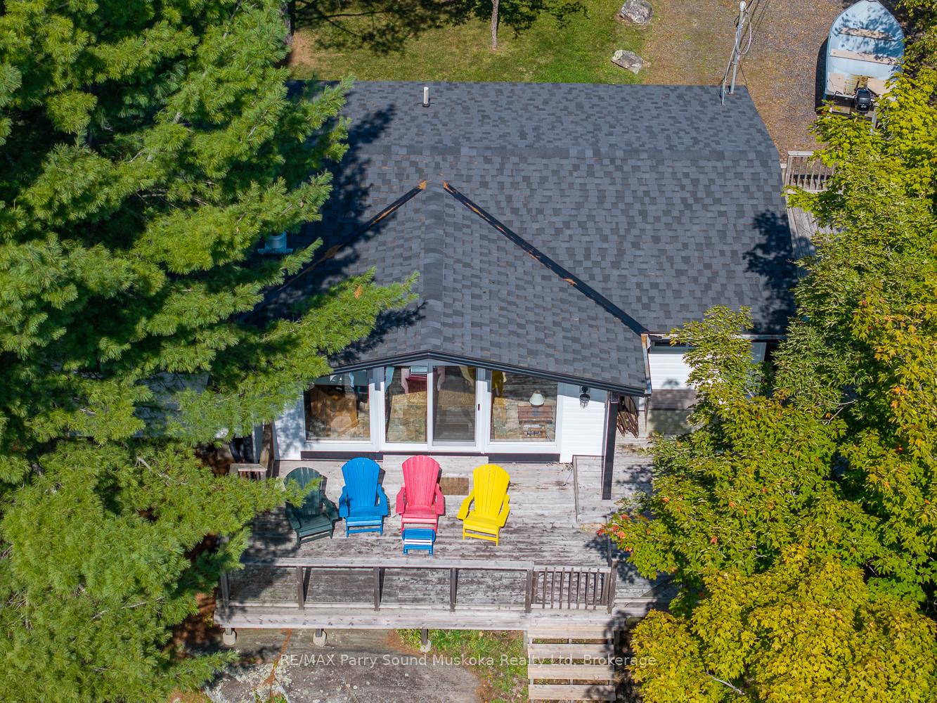Photo 7 of 8 Marine Drive, McKellar — HOMEH