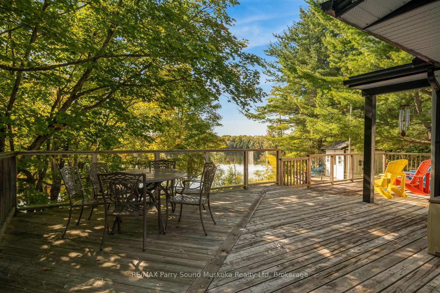 Photo 18 of 8 Marine Drive, McKellar — HOMEH
