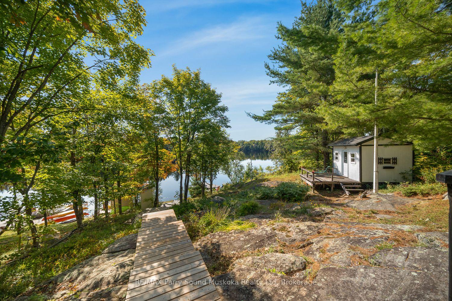 Photo 30 of 8 Marine Drive, McKellar — HOMEH