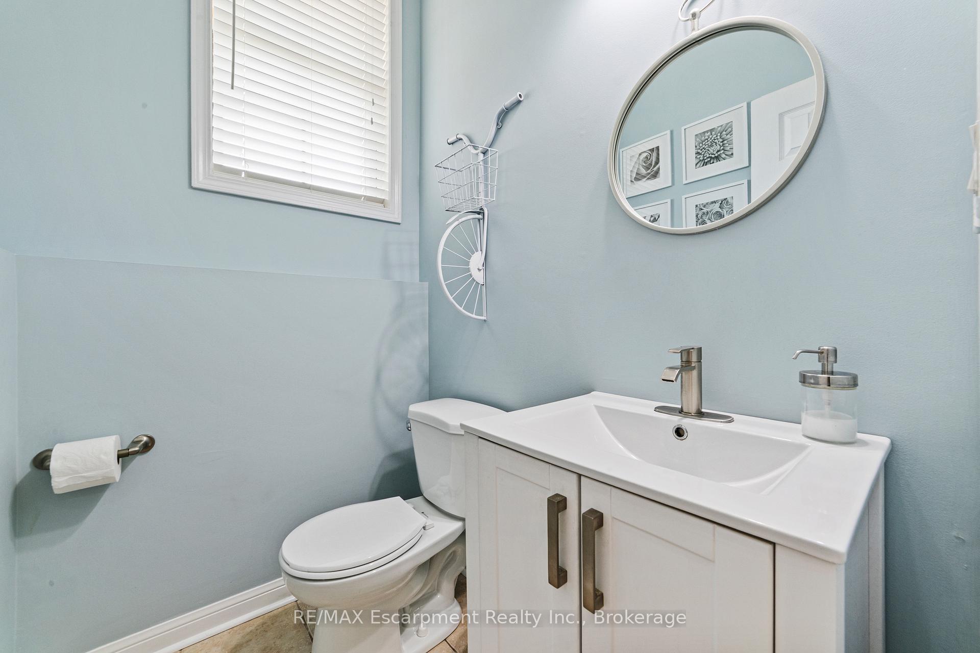 Photo 14 of 1113 Riddell Crescent, Milton, Beaty — HOMEH