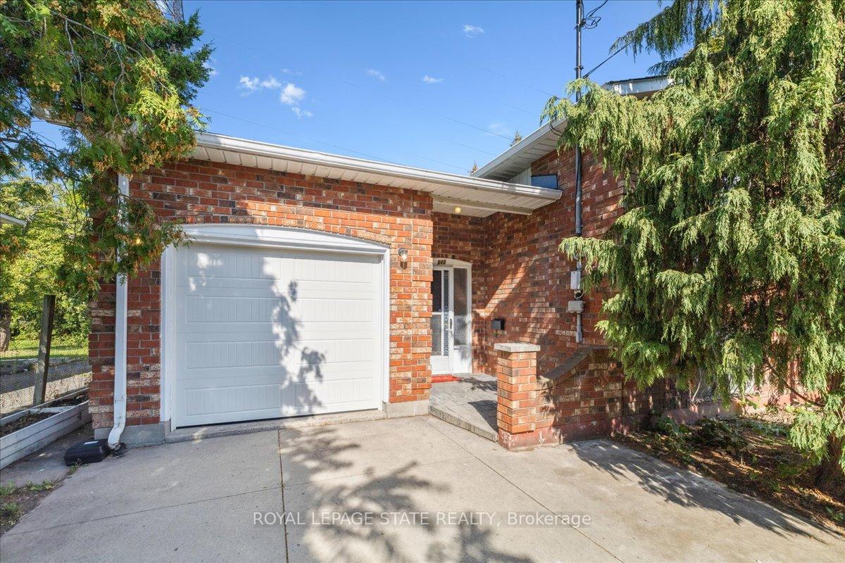 Photo 11 of 640 Cochrane Road, Hamilton, Rosedale — HOMEH