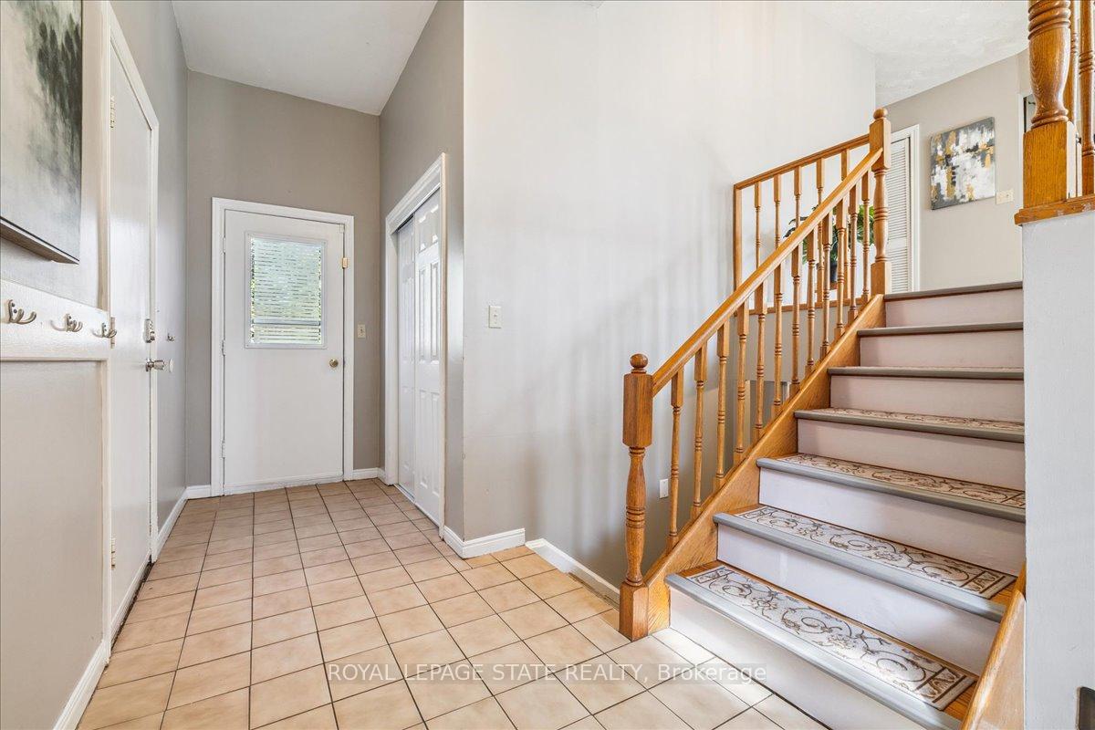 Photo 7 of 640 Cochrane Road, Hamilton, Rosedale — HOMEH