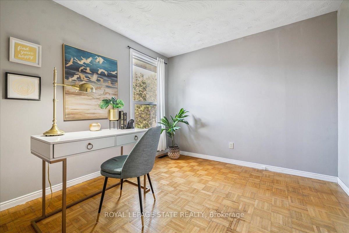 Photo 6 of 640 Cochrane Road, Hamilton, Rosedale — HOMEH