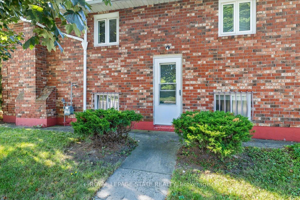 Photo 32 of 640 Cochrane Road, Hamilton, Rosedale — HOMEH