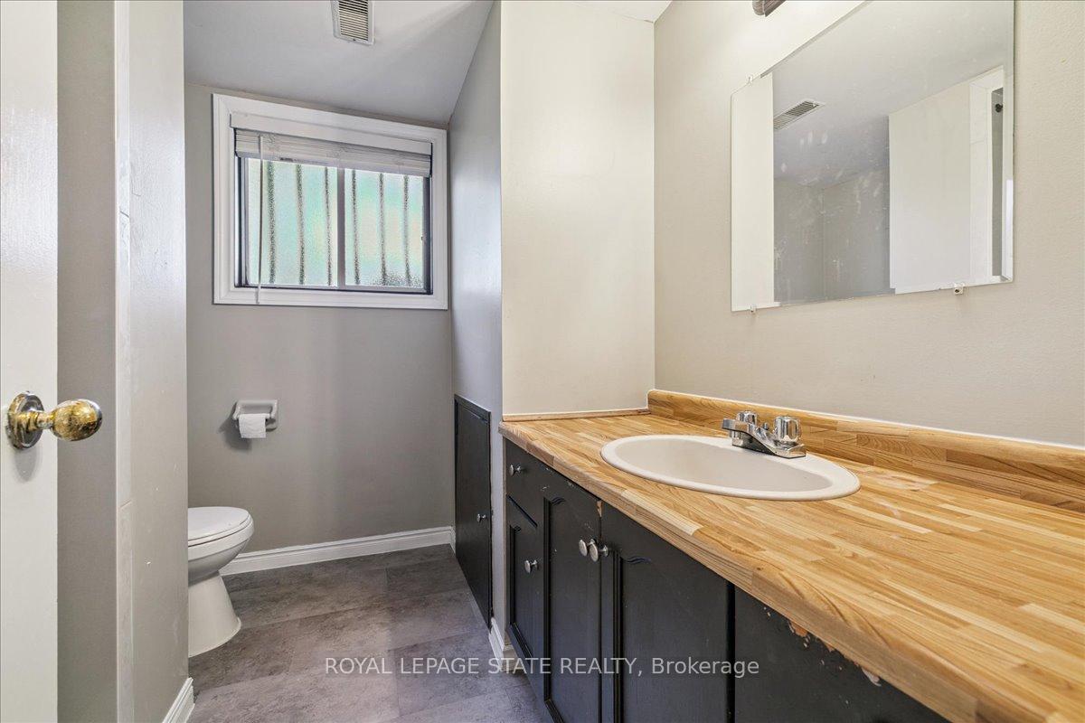 Photo 39 of 640 Cochrane Road, Hamilton, Rosedale — HOMEH