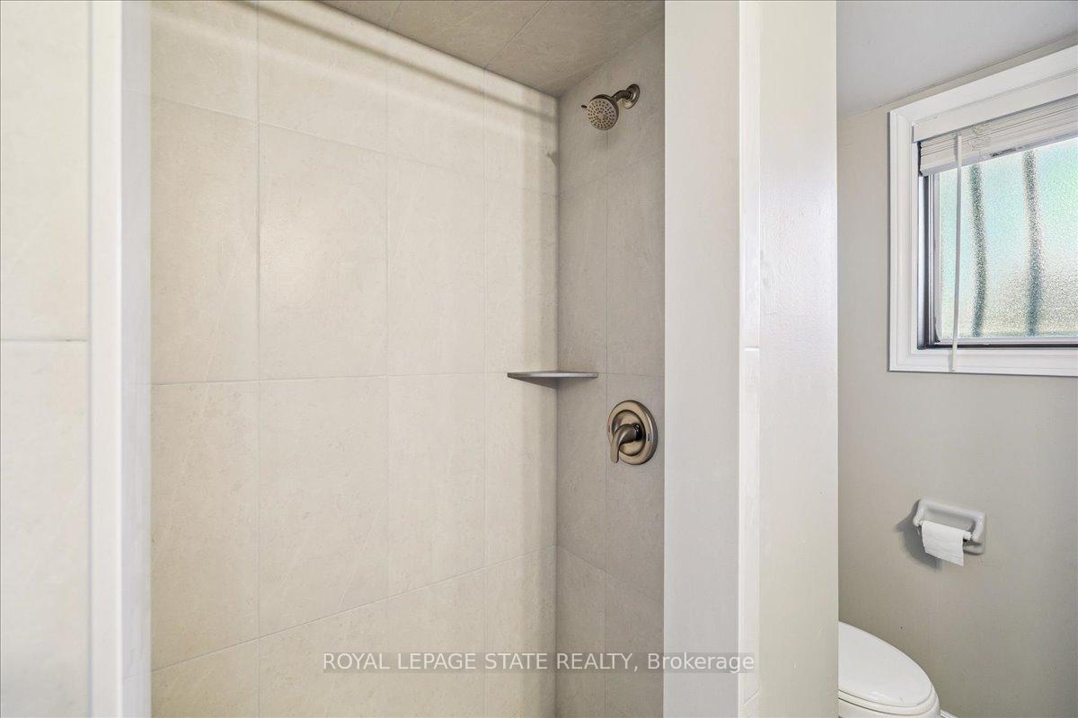 Photo 36 of 640 Cochrane Road, Hamilton, Rosedale — HOMEH