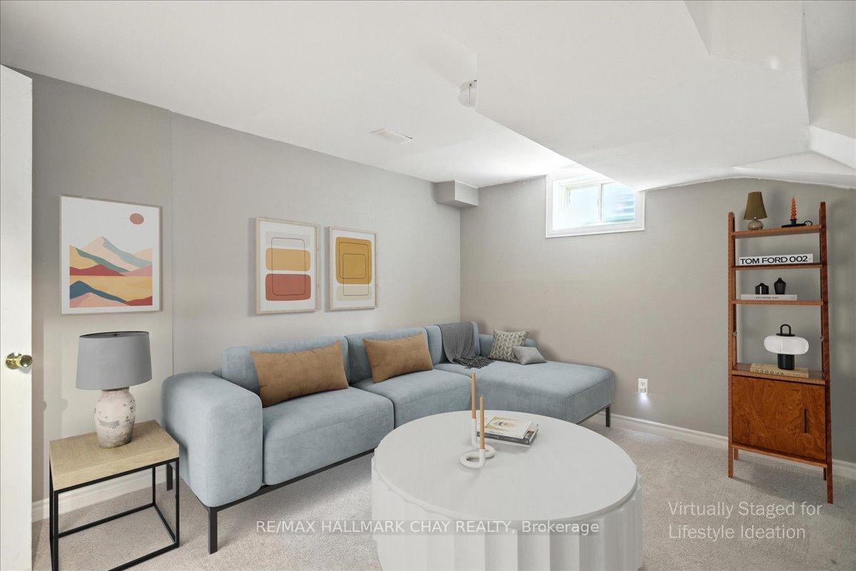 Photo 32 of 39 Lyfytt Crescent, Barrie, West Bayfield — HOMEH