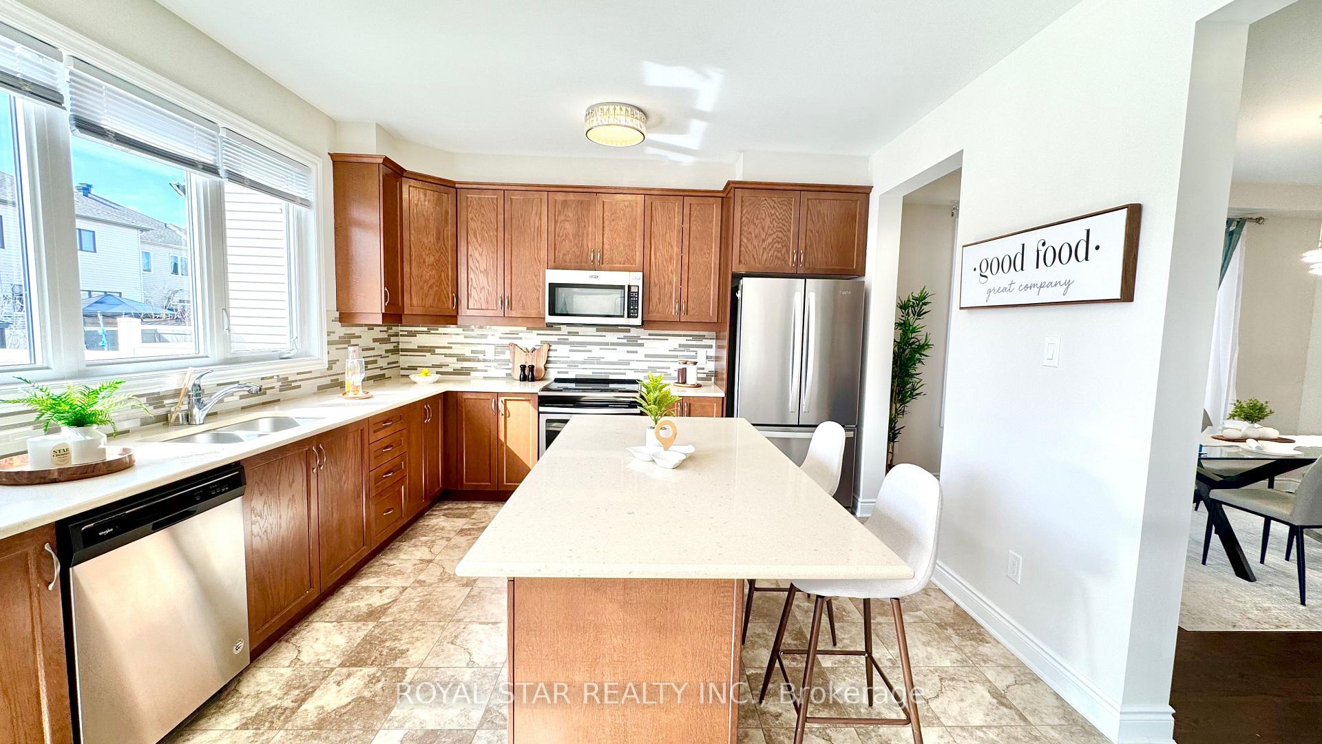 Photo 8 of 1016 Manege Street, Ottawa, Stittsville (South) — HOMEH
