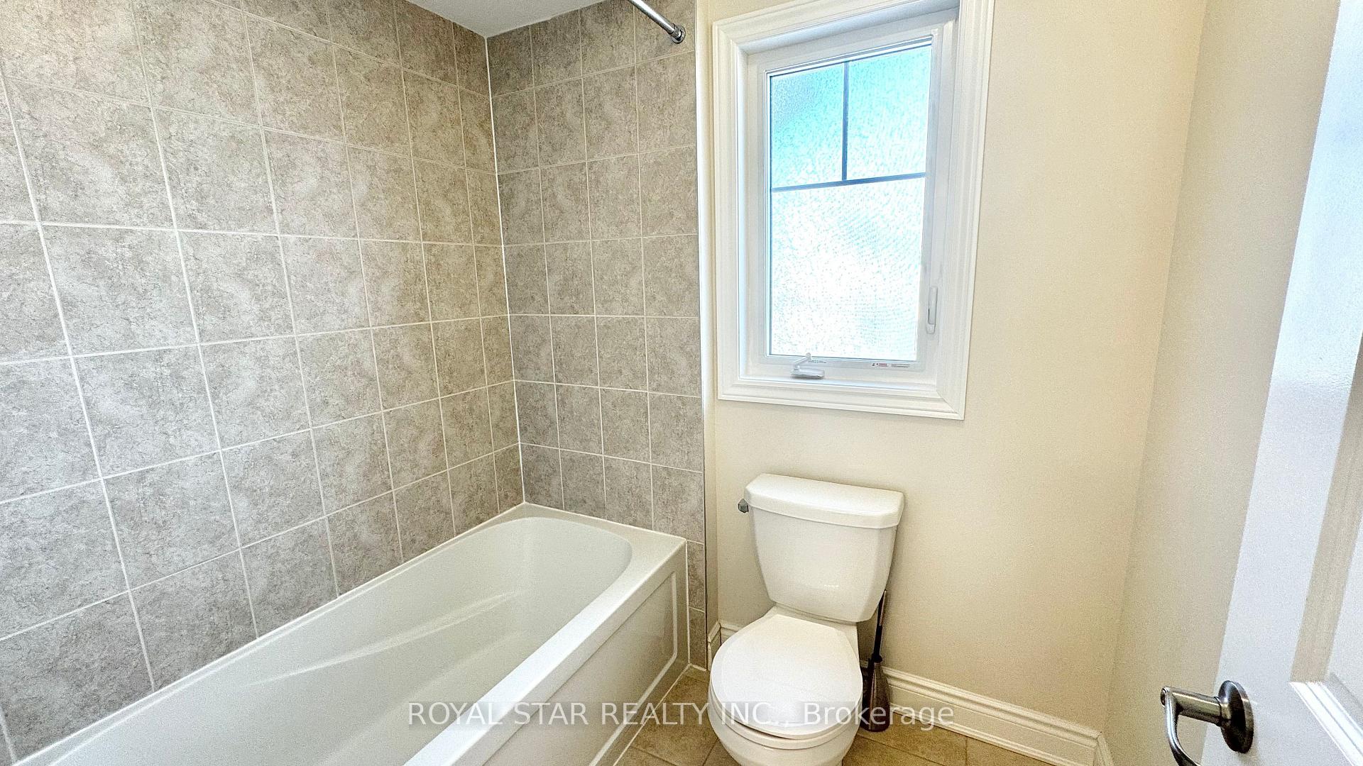 Photo 33 of 1016 Manege Street, Ottawa, Stittsville (South) — HOMEH