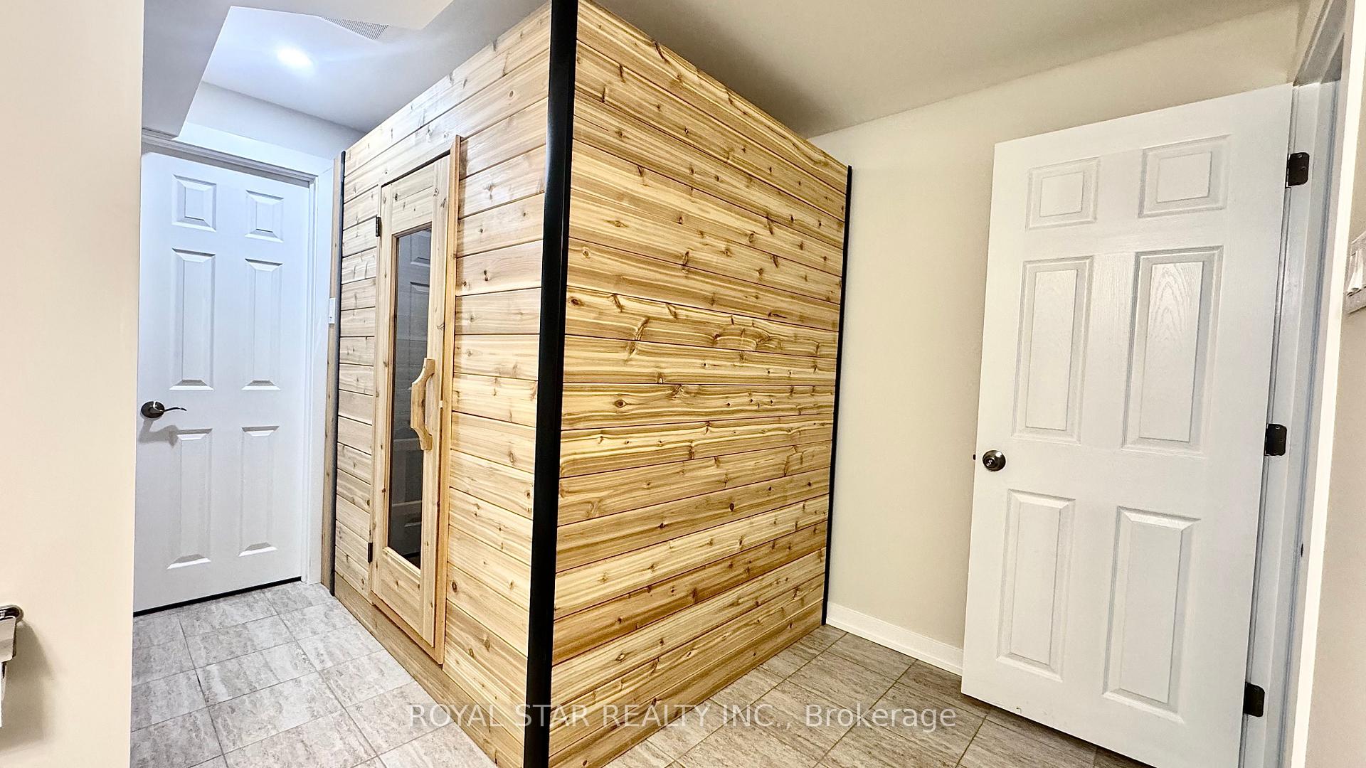 Photo 37 of 1016 Manege Street, Ottawa, Stittsville (South) — HOMEH