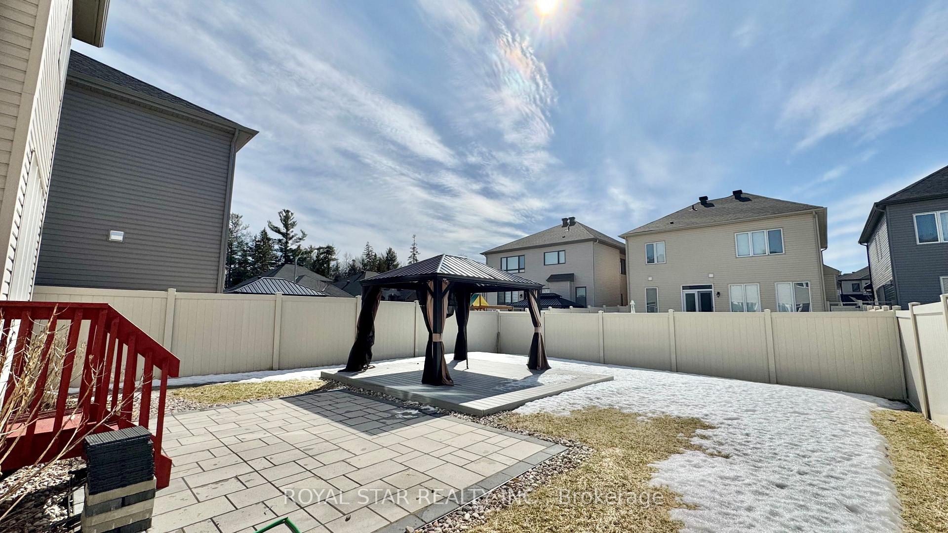 Photo 43 of 1016 Manege Street, Ottawa, Stittsville (South) — HOMEH