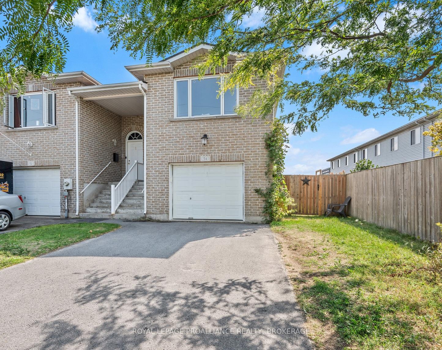 Photo 1 of 54 Briceland Street, Kingston, Rideau — HOMEH