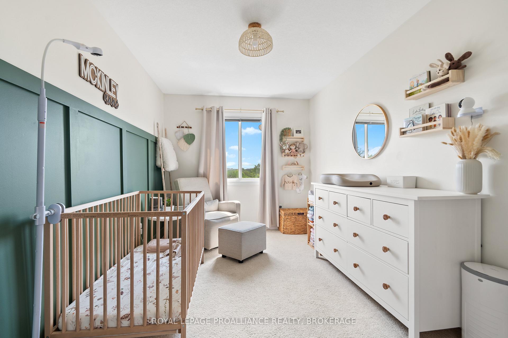 Photo 7 of 54 Briceland Street, Kingston, Rideau — HOMEH