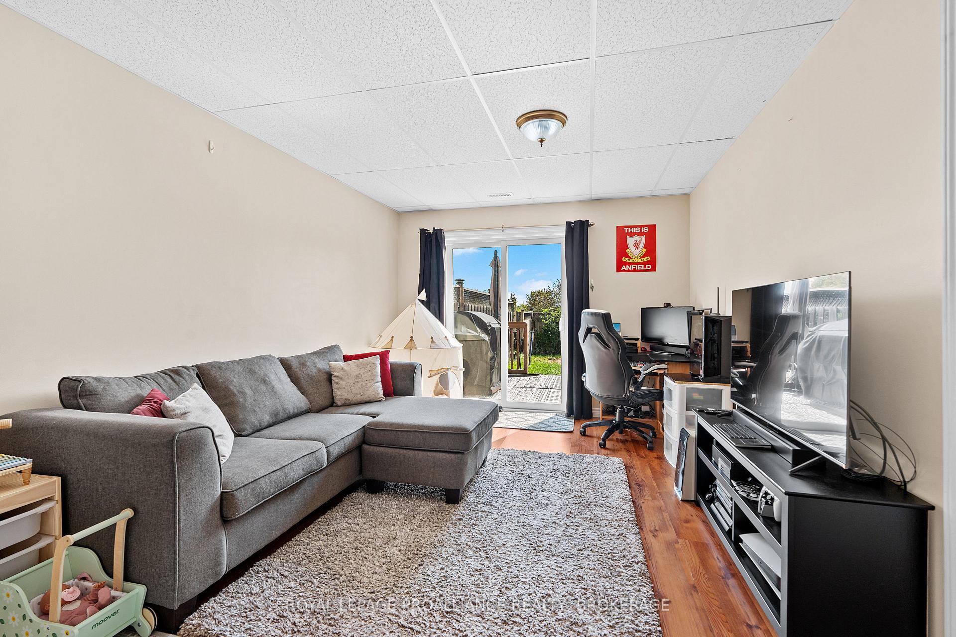 Photo 14 of 54 Briceland Street, Kingston, Rideau — HOMEH