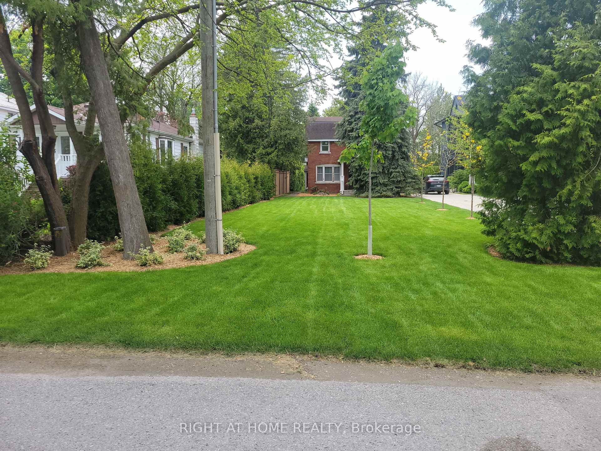 Photo 6 of 29 Niagara Street S, Collingwood — HOMEH