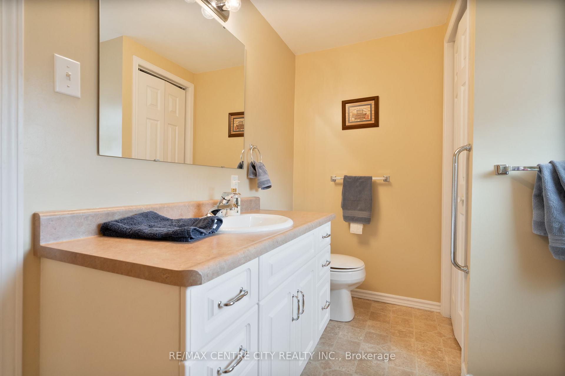 Photo 29 of 132 Maria Street, Strathroy-Caradoc, NW — HOMEH