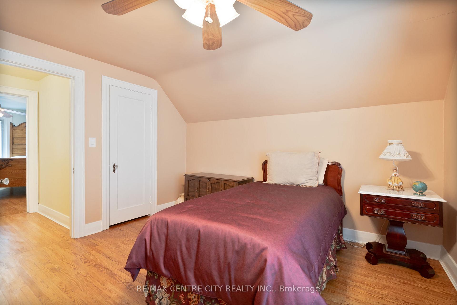 Photo 18 of 132 Maria Street, Strathroy-Caradoc, NW — HOMEH