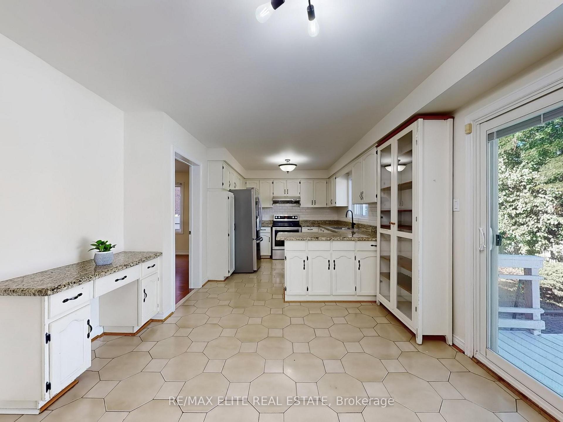 Photo 25 of 8 Millpond Place, Markham, Raymerville — HOMEH