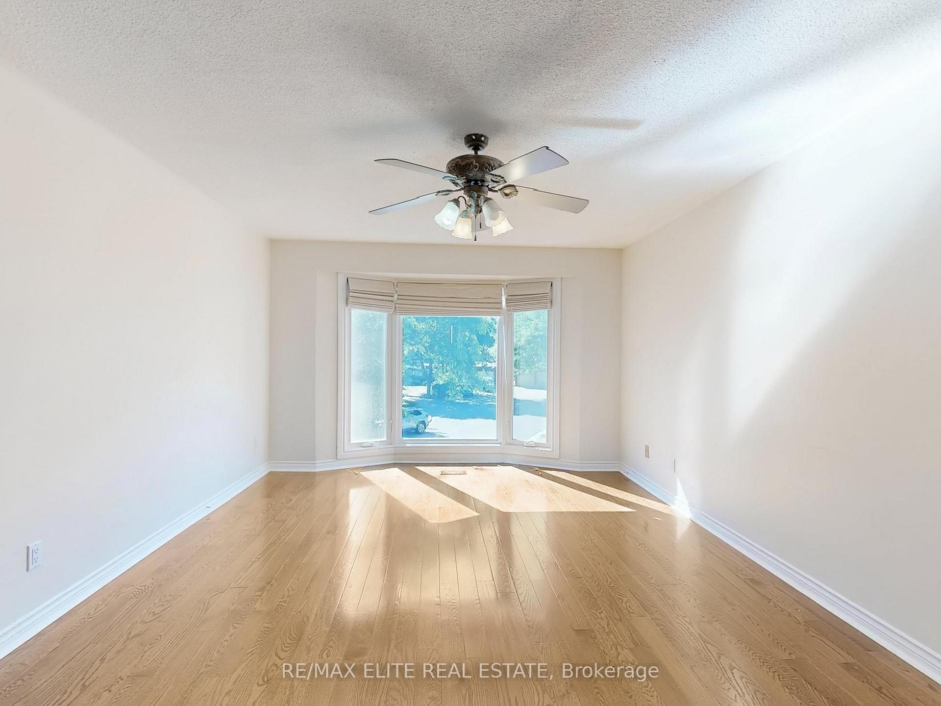 Photo 33 of 8 Millpond Place, Markham, Raymerville — HOMEH