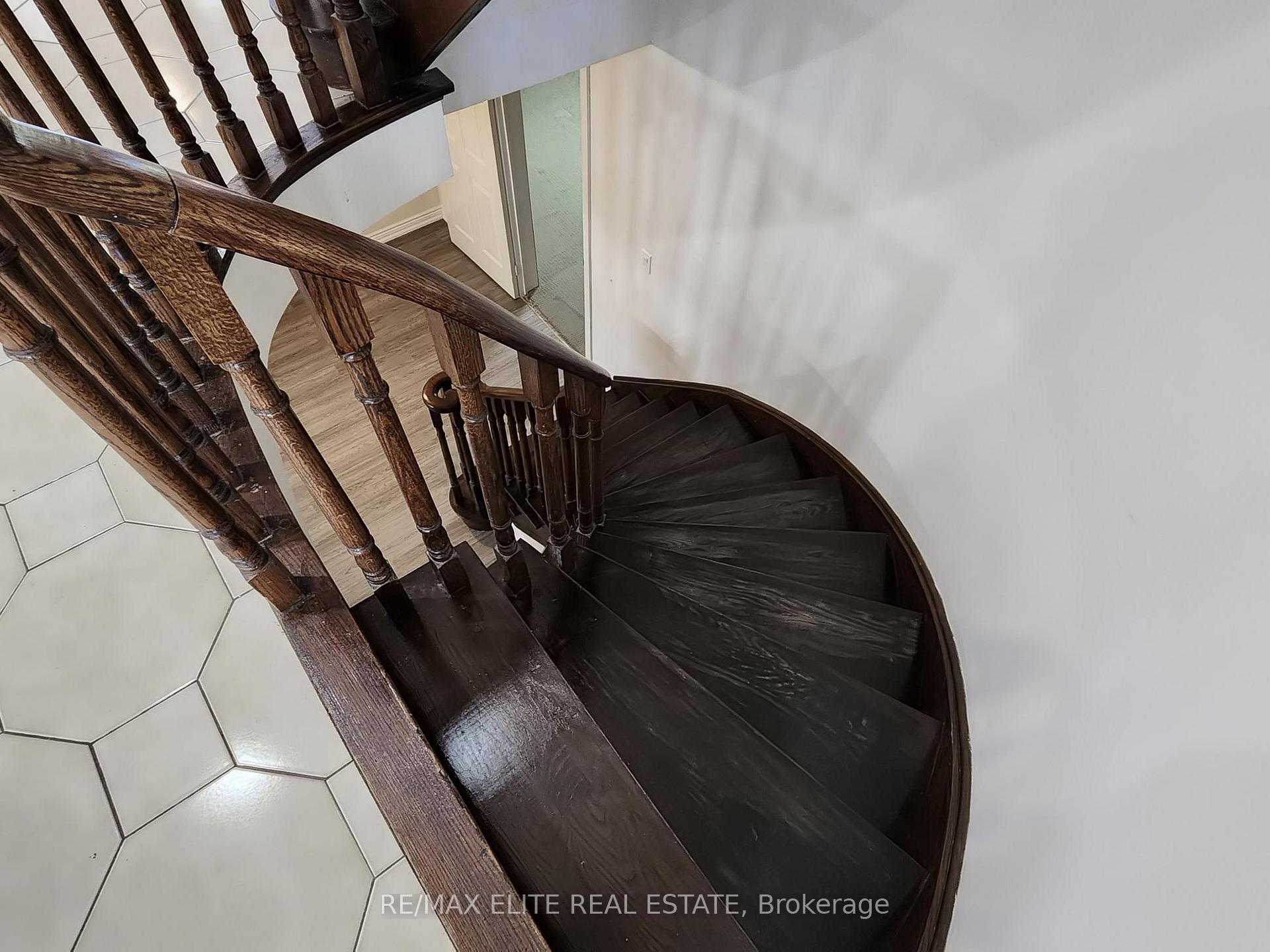 Photo 27 of 8 Millpond Place, Markham, Raymerville — HOMEH