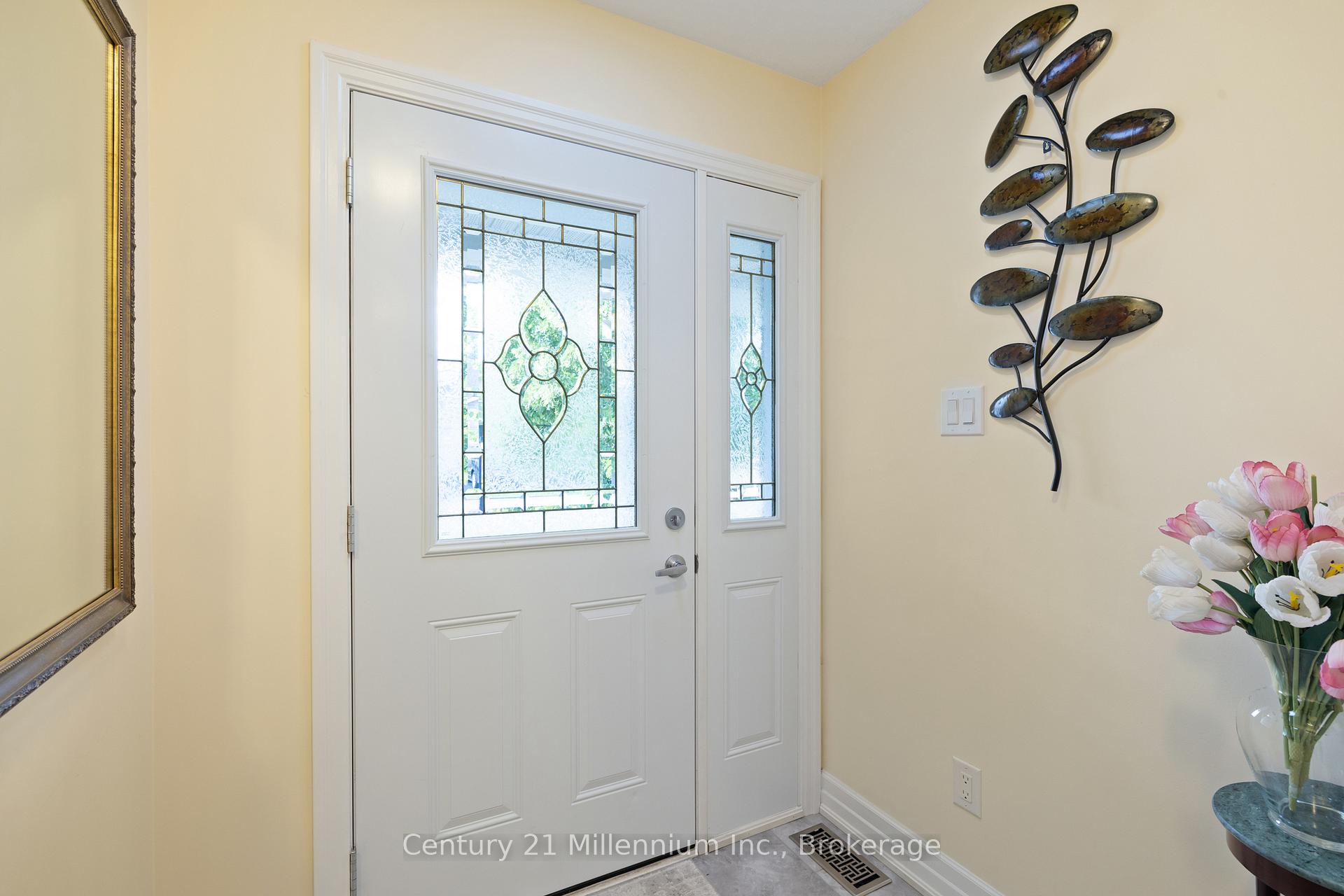Photo 13 of 9 Garden Grove Crescent, Wasaga Beach — HOMEH