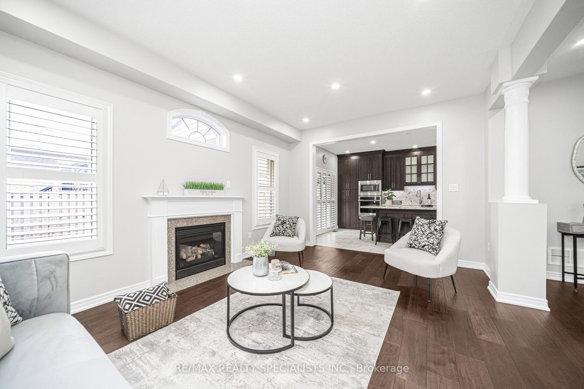 Photo 28 of 102 Chalkfarm Crescent, Brampton, Northwest Sandalwood Parkway — HOMEH