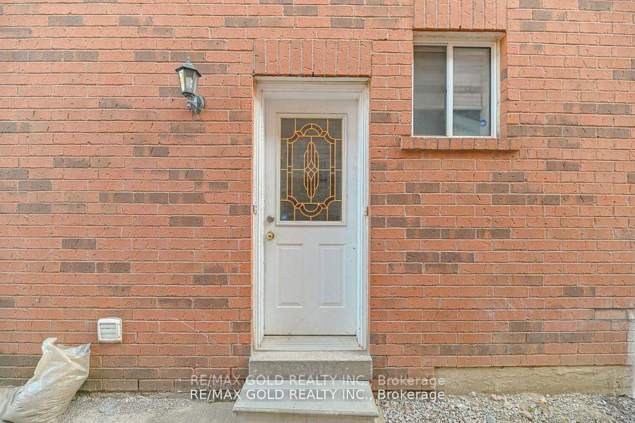 Photo 46 of 102 Sunny Meadow Boulevard, Brampton, Sandringham-Wellington — HOMEH