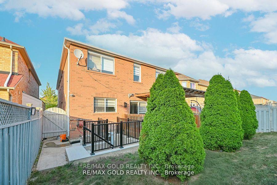 Photo 45 of 102 Sunny Meadow Boulevard, Brampton, Sandringham-Wellington — HOMEH