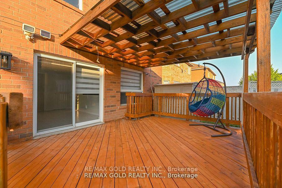Photo 41 of 102 Sunny Meadow Boulevard, Brampton, Sandringham-Wellington — HOMEH