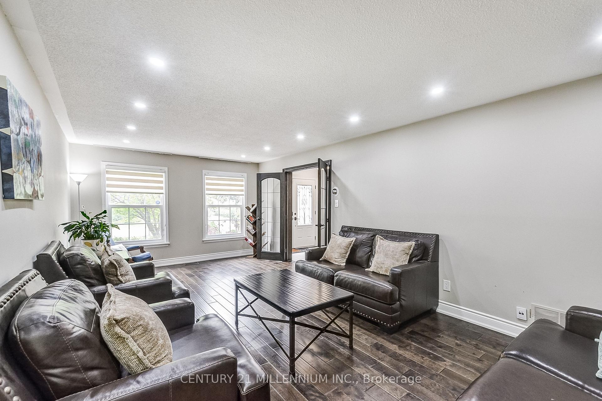 Photo 5 of 8 Newport Street, Brampton, Westgate — HOMEH