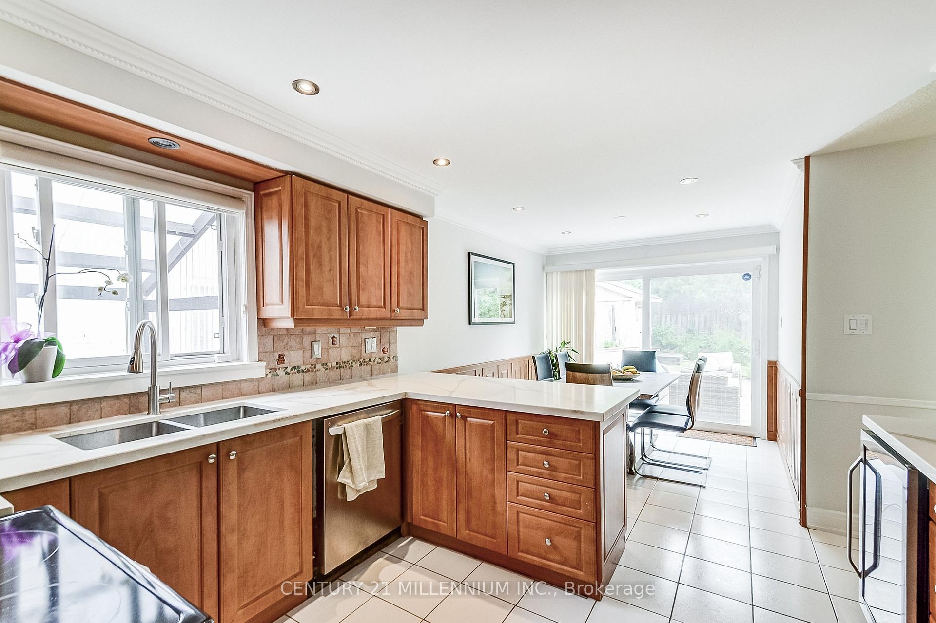 Photo 10 of 8 Newport Street, Brampton, Westgate — HOMEH