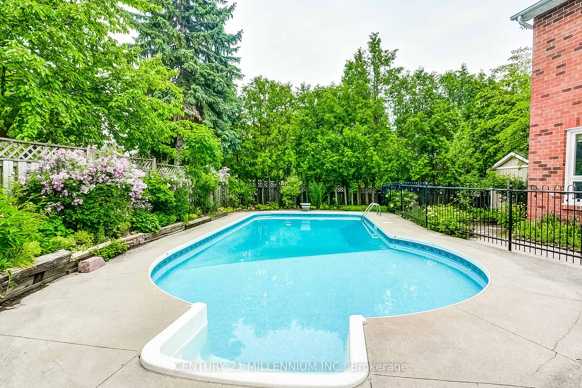 Photo 43 of 8 Newport Street, Brampton, Westgate — HOMEH