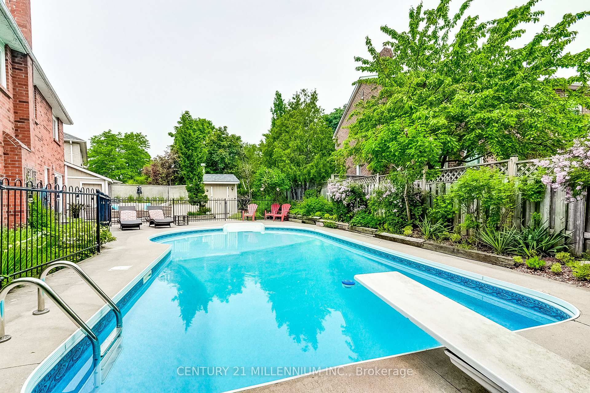 Photo 28 of 8 Newport Street, Brampton, Westgate — HOMEH