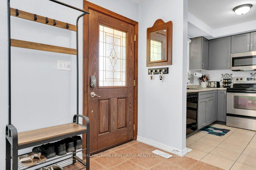Photo 4 of 124 Glendale Road, Belleville, Belleville Ward — HOMEH