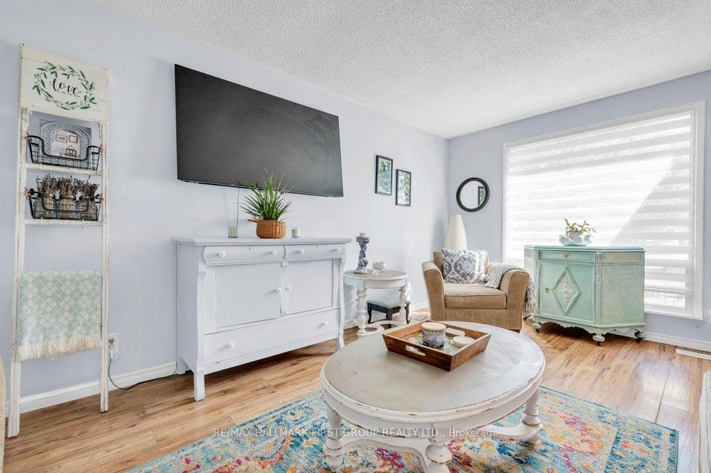 Photo 9 of 124 Glendale Road, Belleville, Belleville Ward — HOMEH