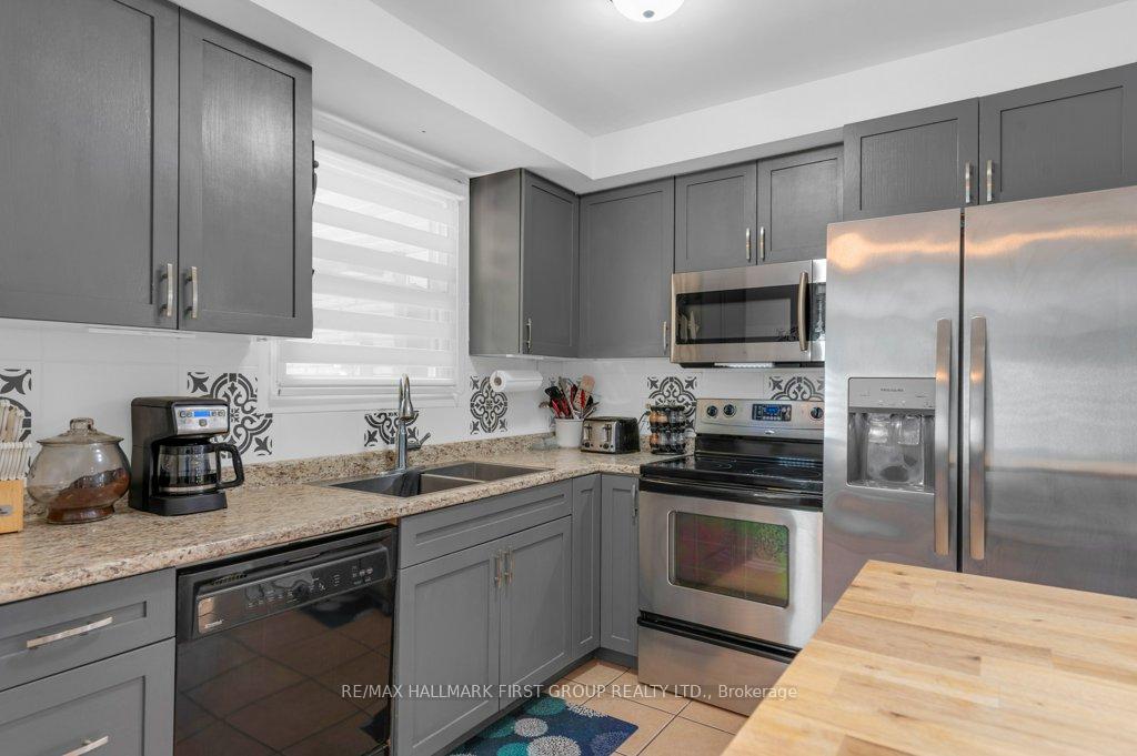 Photo 13 of 124 Glendale Road, Belleville, Belleville Ward — HOMEH