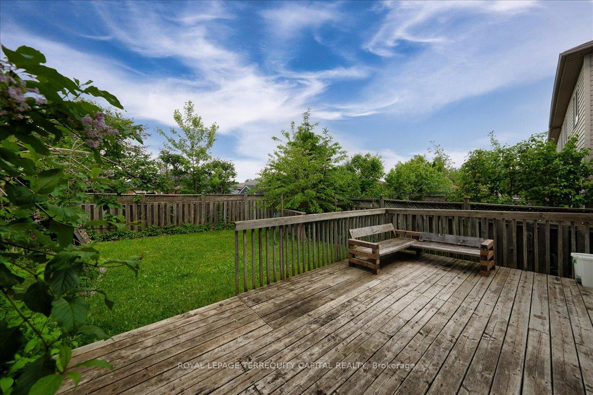 Photo 39 of 43 Willow Drive, Barrie, Holly — HOMEH