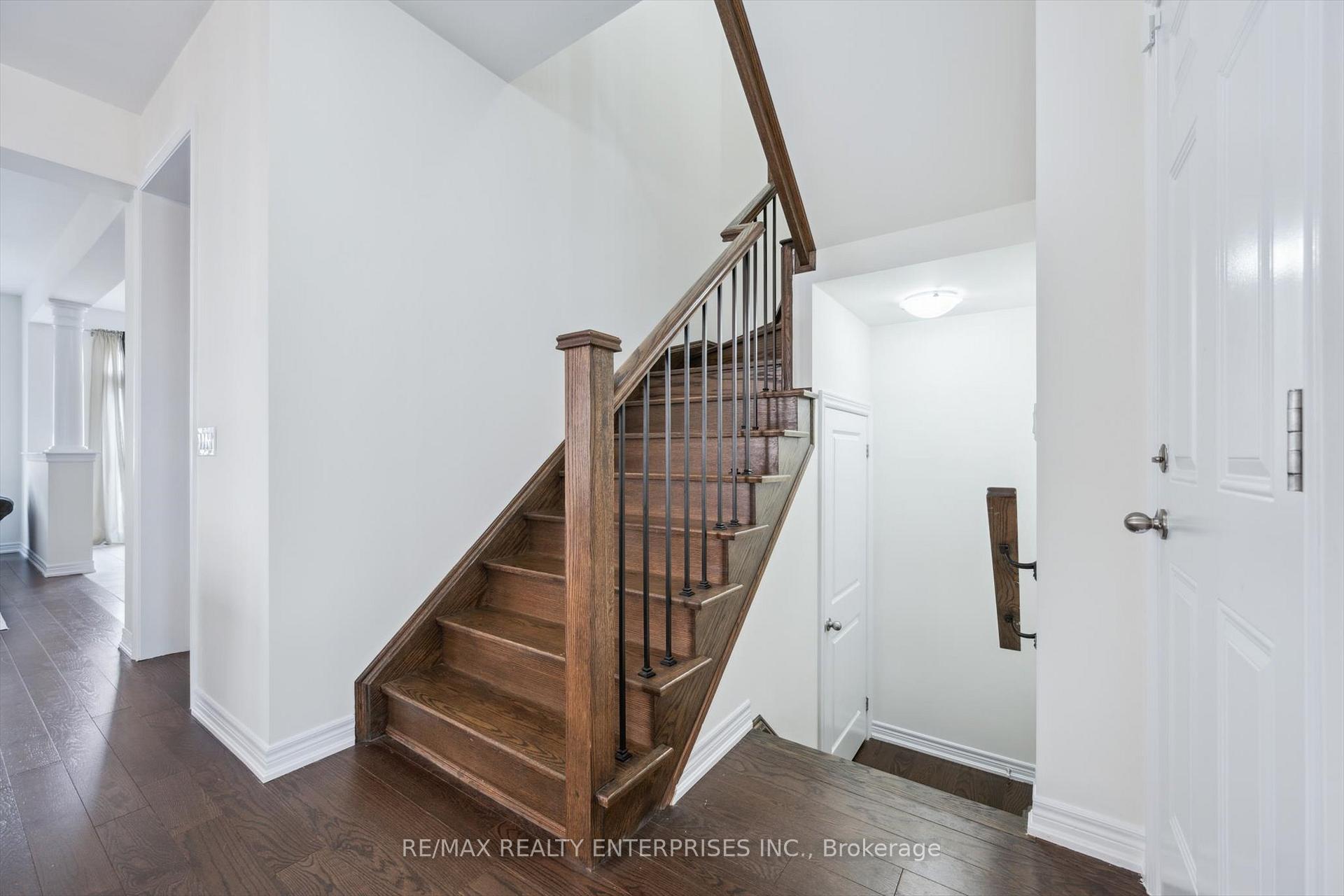 Photo 15 of 46 Benhurst Crescent, Brampton, Northwest Brampton — HOMEH