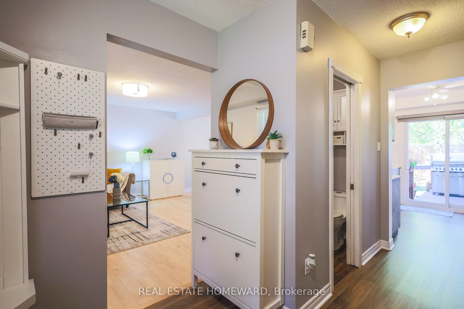 Photo 2 of 48 Old Colony Drive, Whitby, Pringle Creek — HOMEH