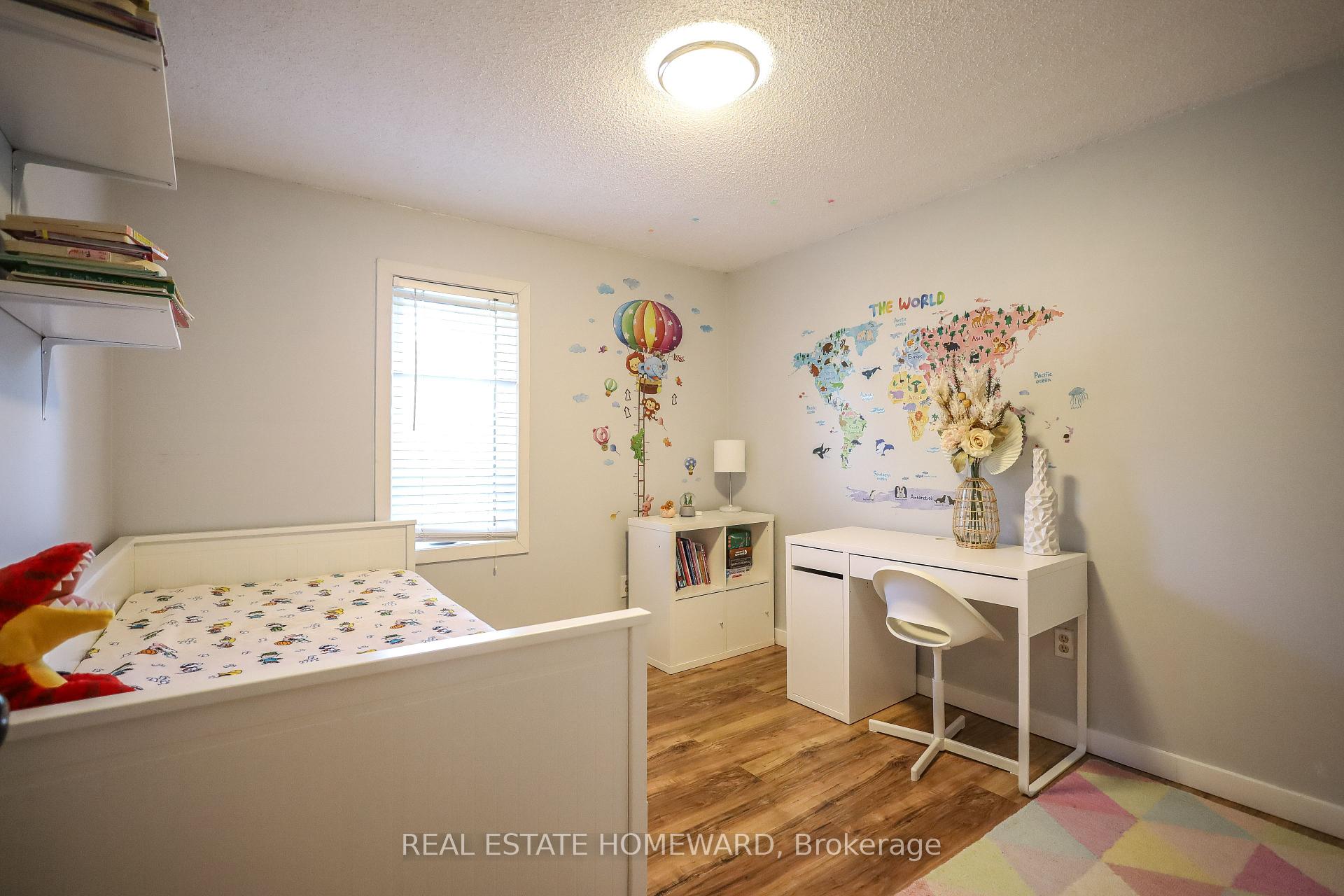 Photo 17 of 48 Old Colony Drive, Whitby, Pringle Creek — HOMEH